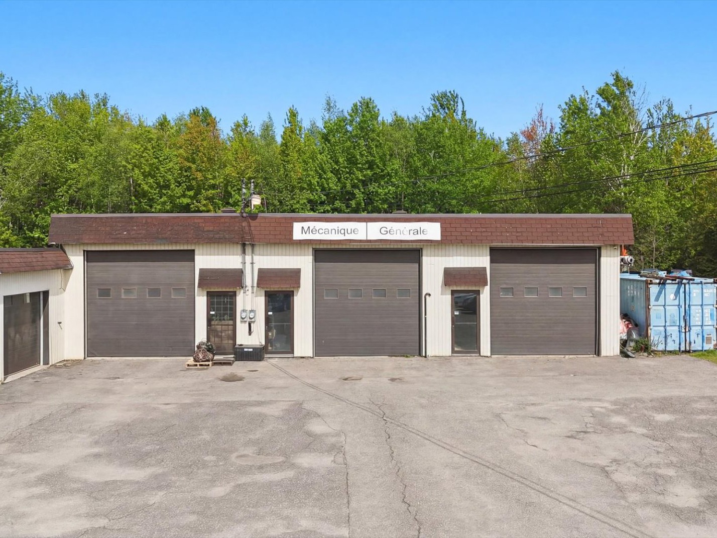 Garage