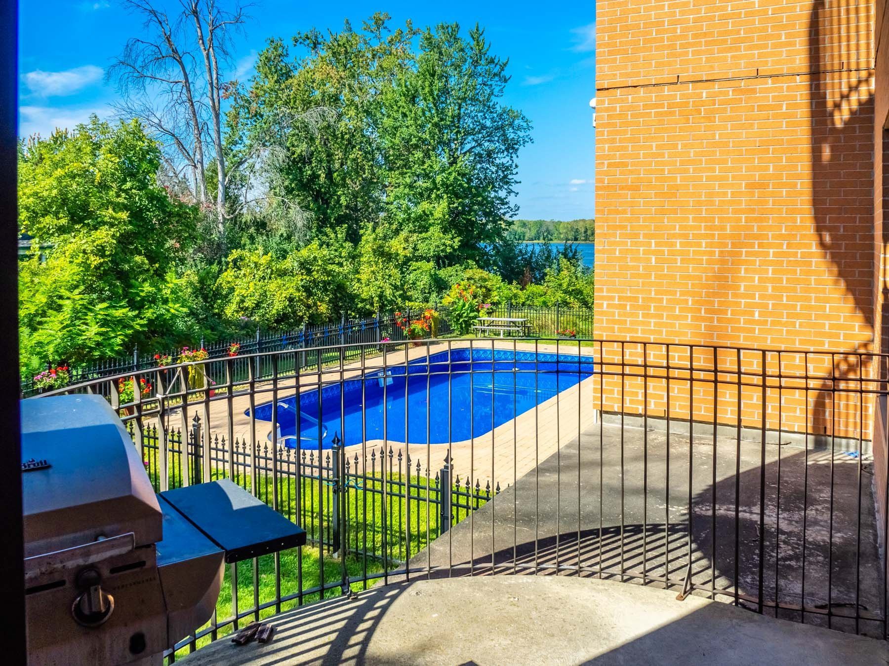 17145 Boul. Gouin O. — photo 2