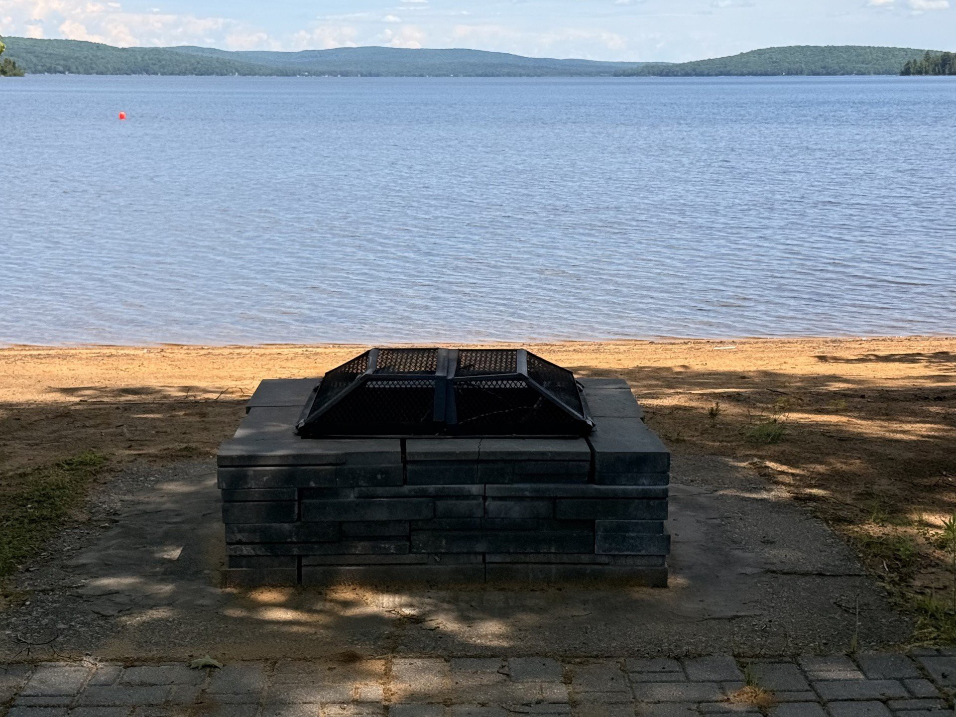 Vue sur l'eau