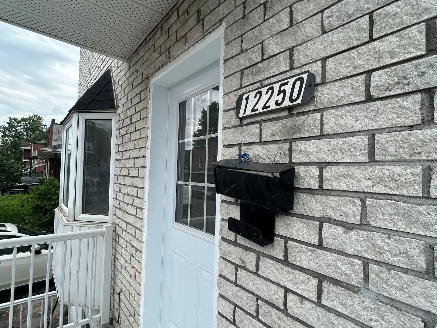 12250 Av. du Bois-de-Boulogne — photo 2