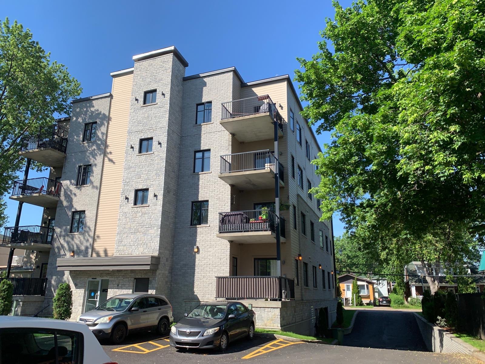 111 Av. du Parc — photo 1