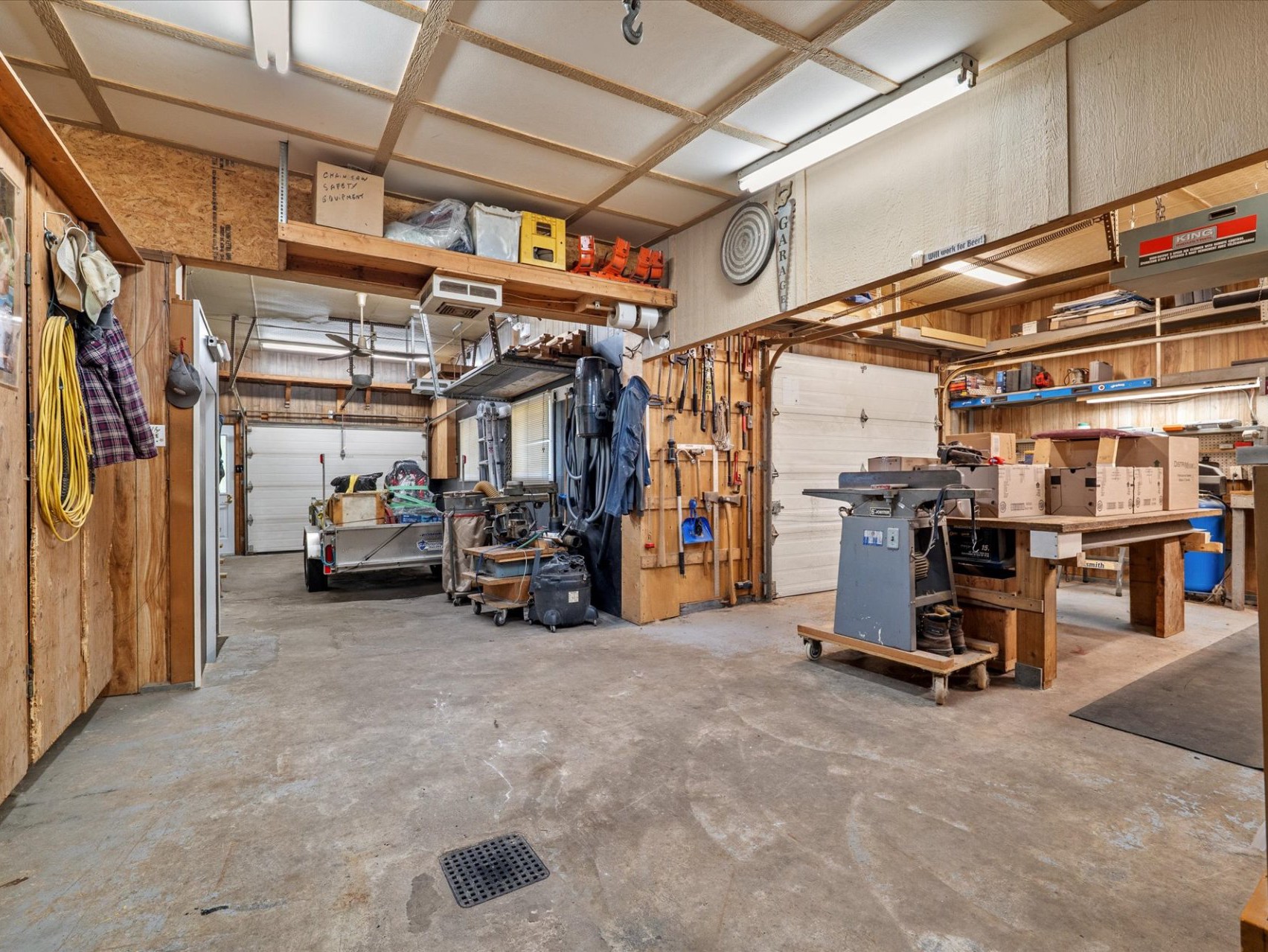 Garage
