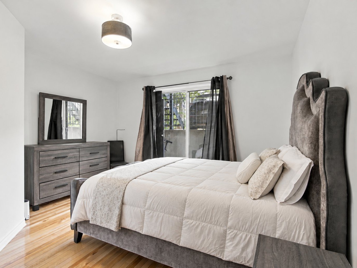 Chambre à coucher principale