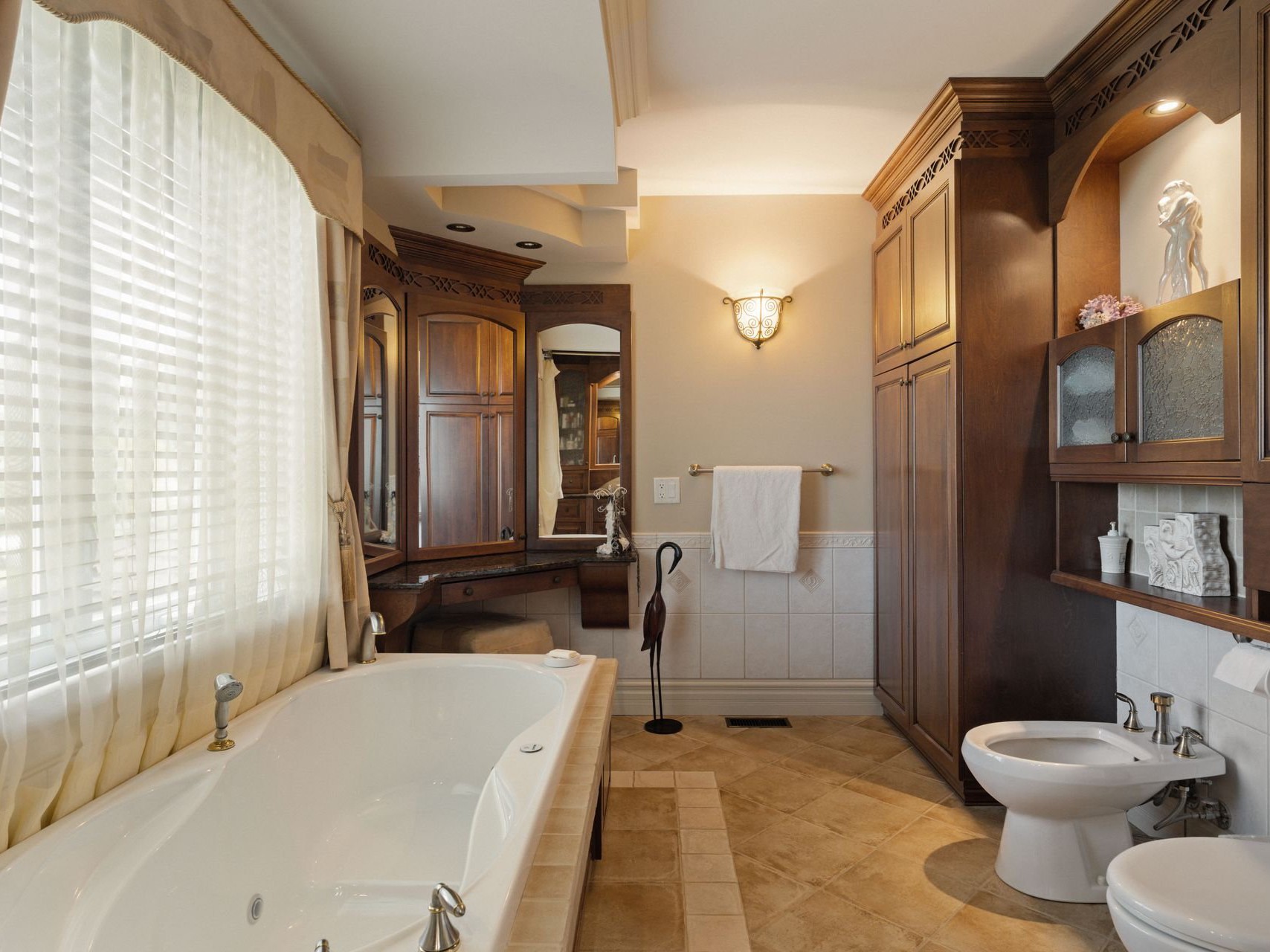 Ensuite bathroom