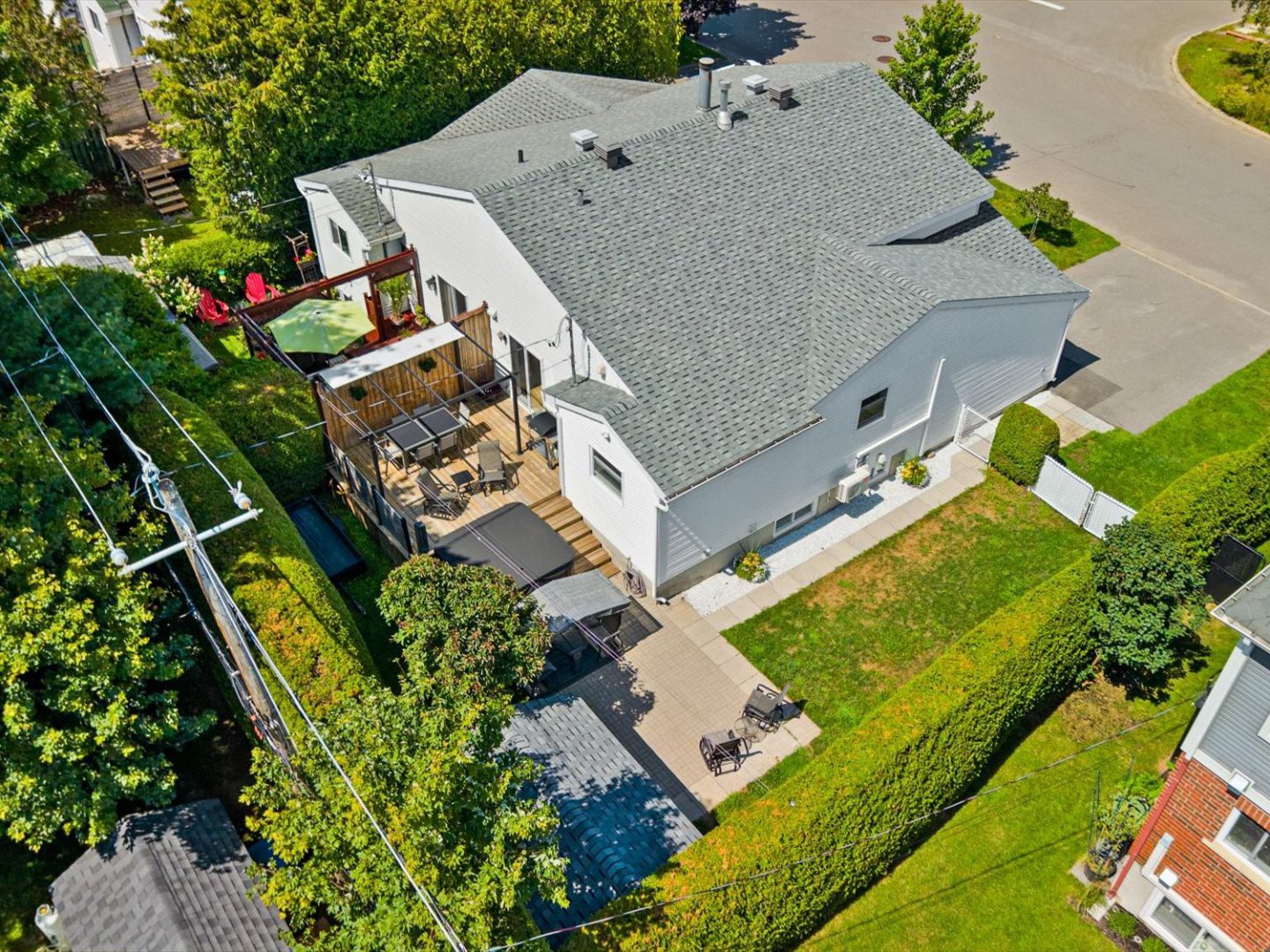 Cour