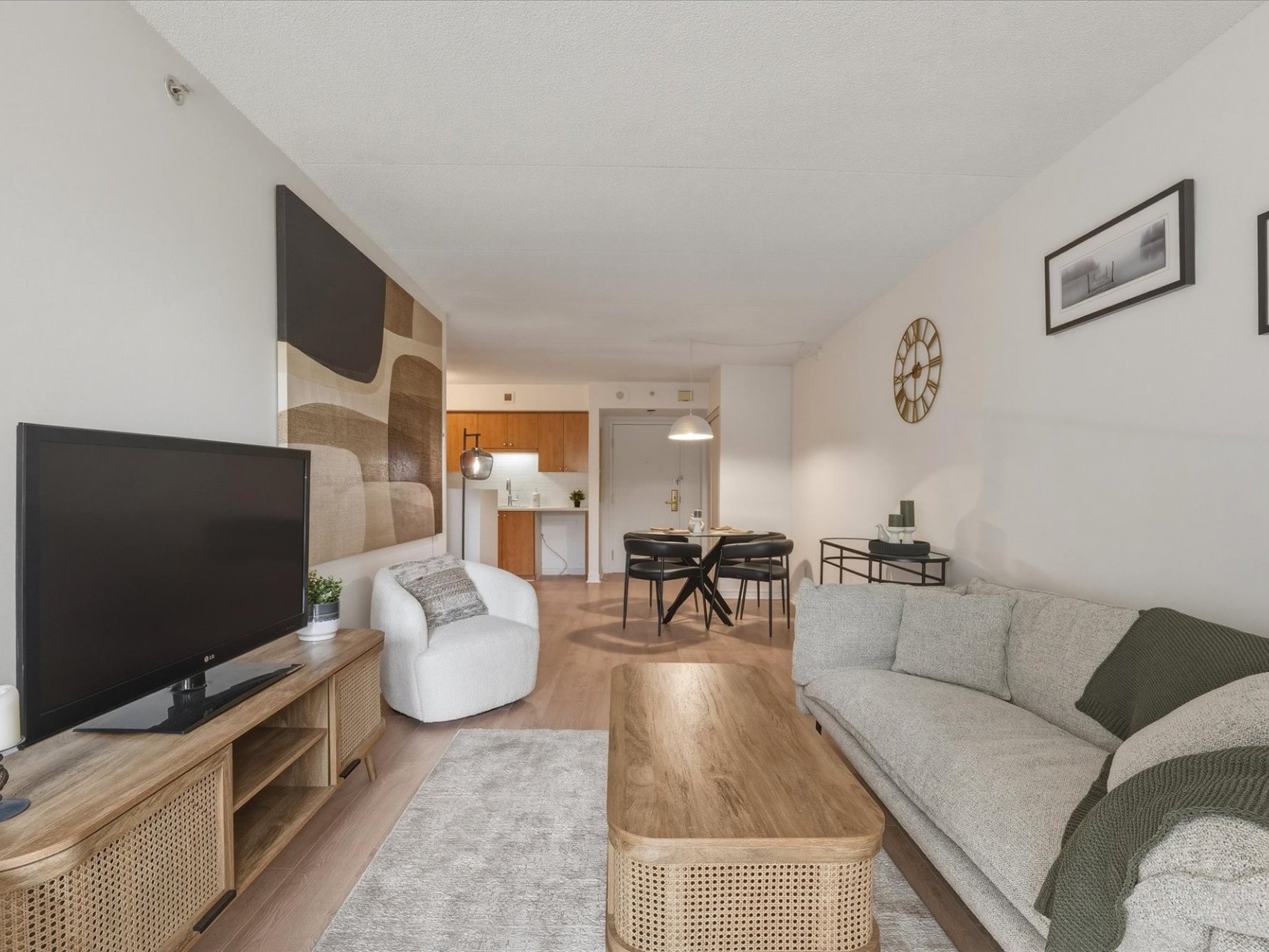 345 Boul. Jean-Baptiste-Rolland E. — photo 2