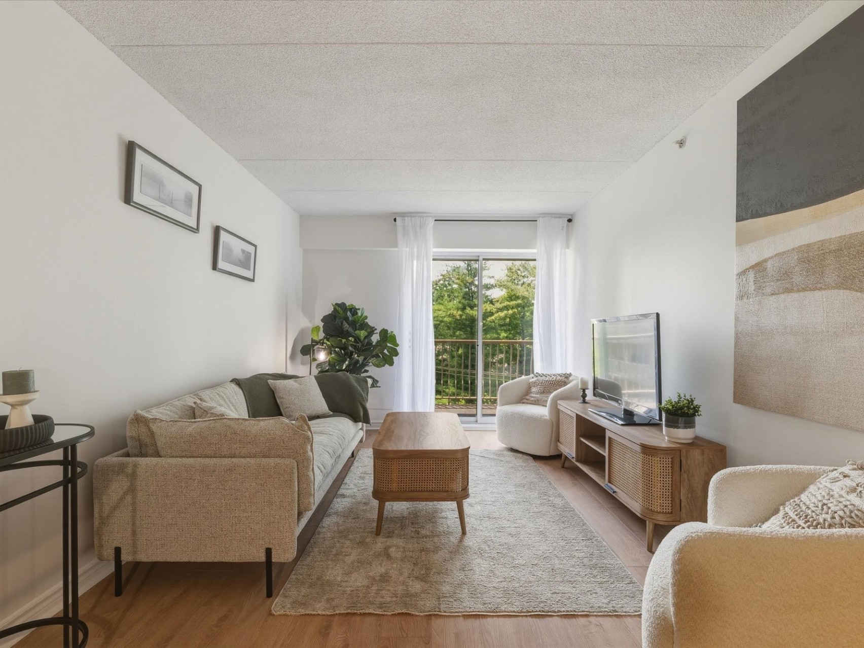 345 Boul. Jean-Baptiste-Rolland E. — photo 3