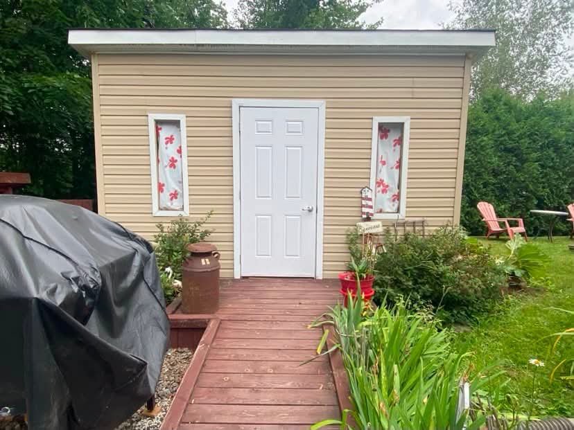 Shed