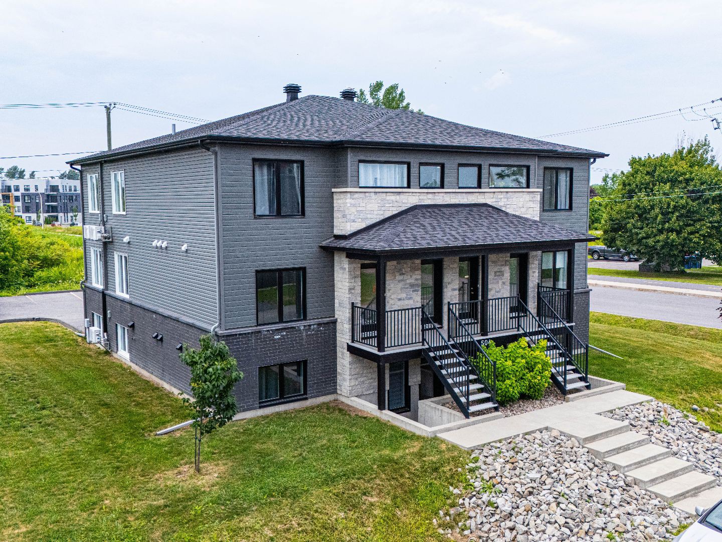 504 Rue Jacques-Cartier — photo 2