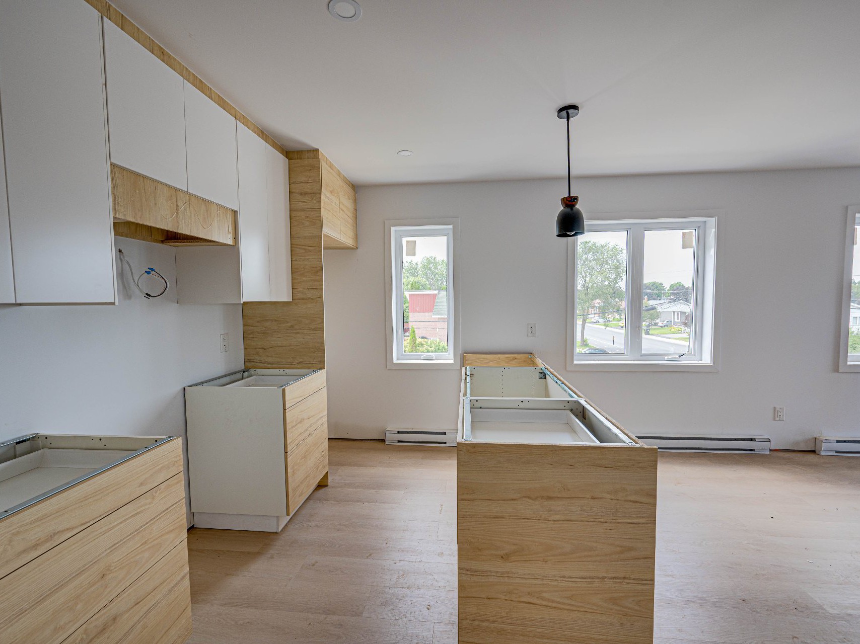 341 Rue Taillefer — photo 3