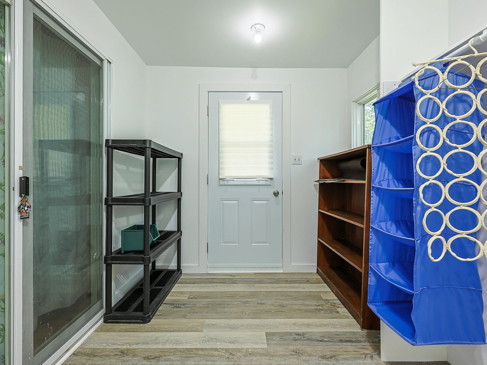 Walk-in closet