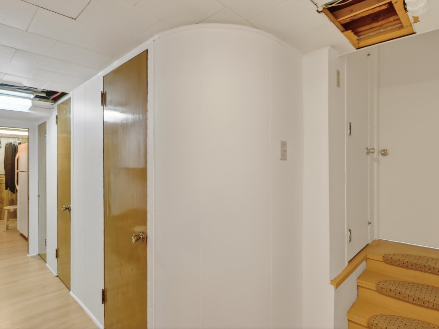 Corridor