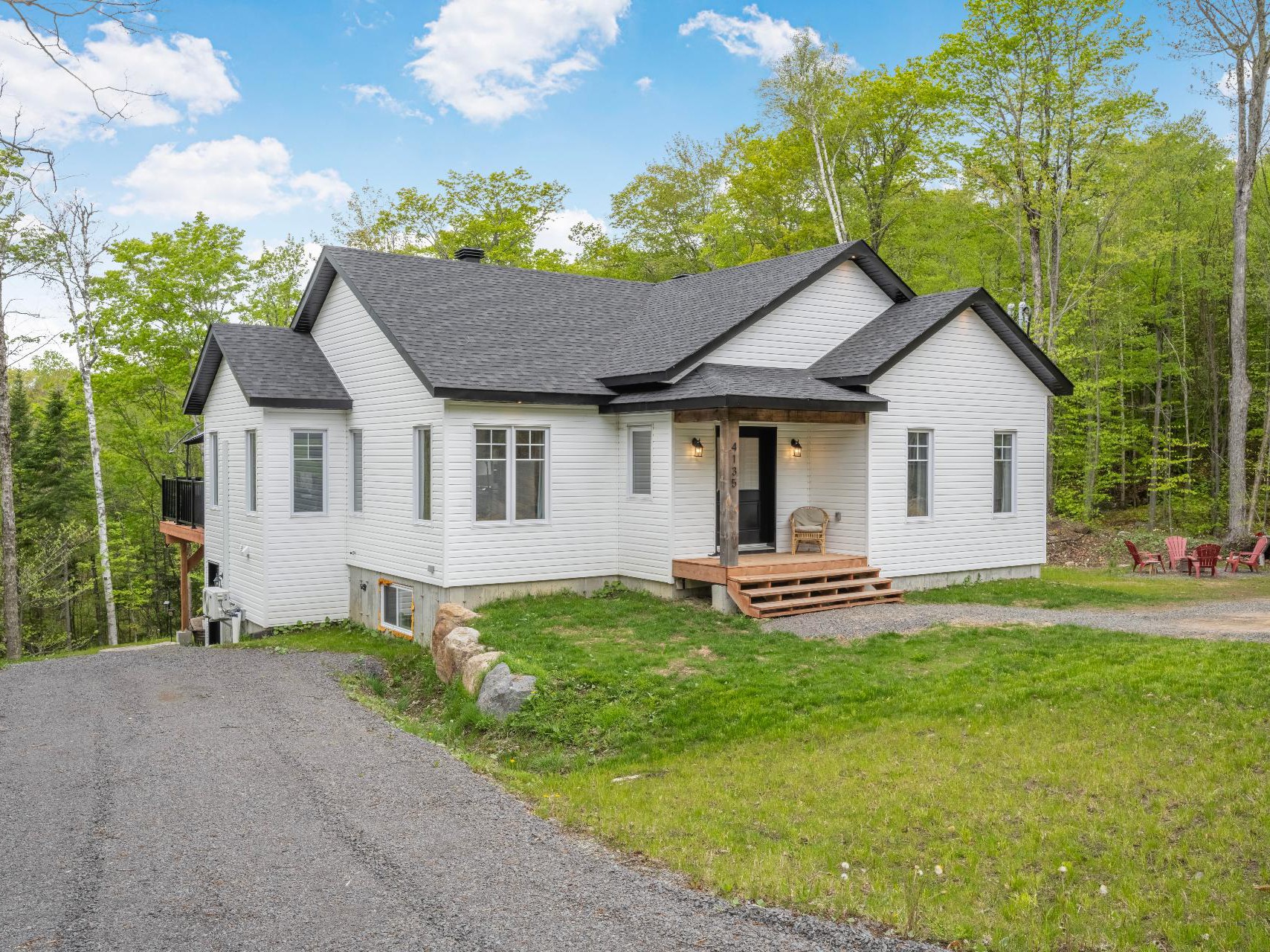 Duplex à vendre, Sainte-Adèle
