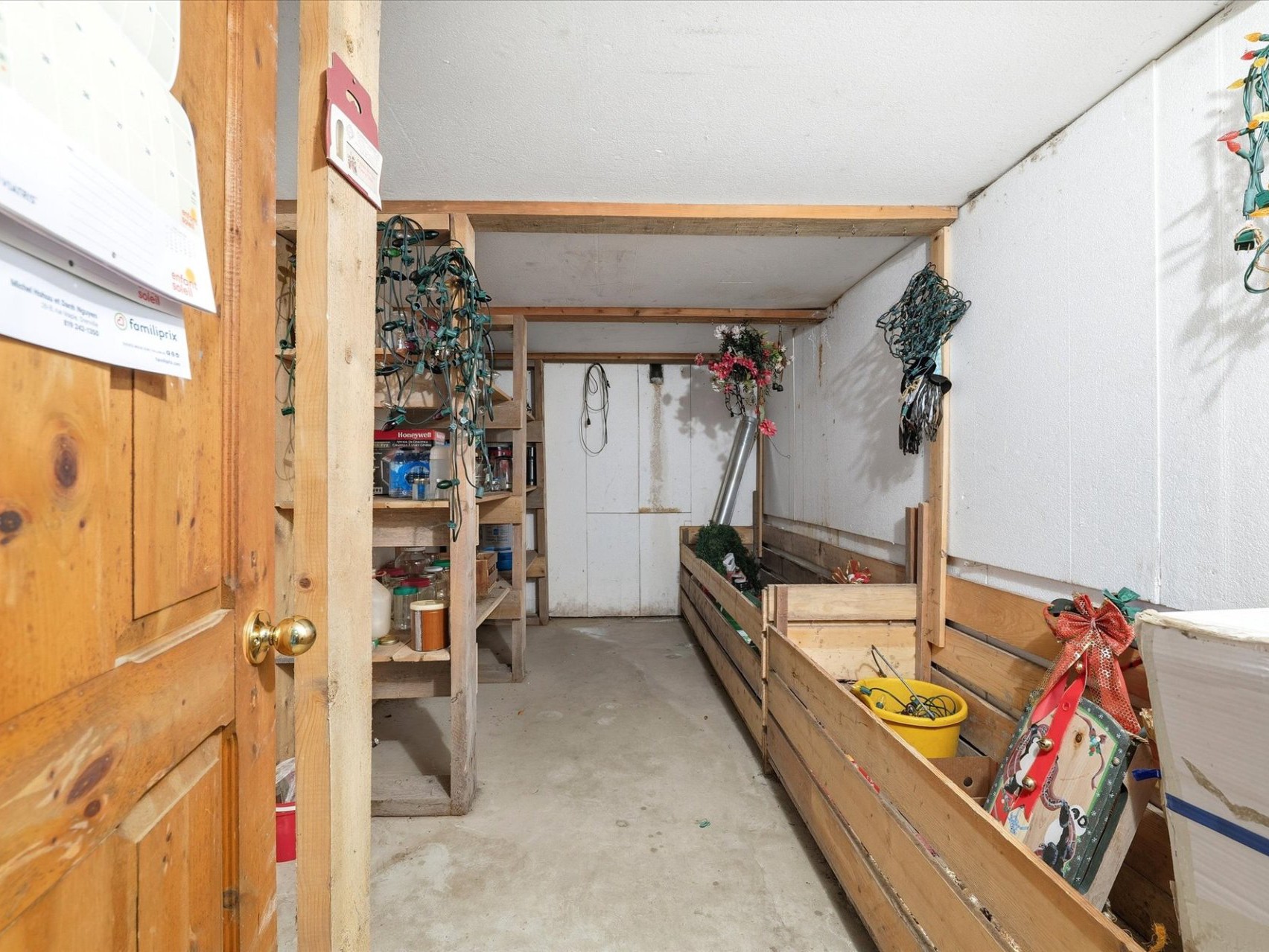 Cave/ chambre froide