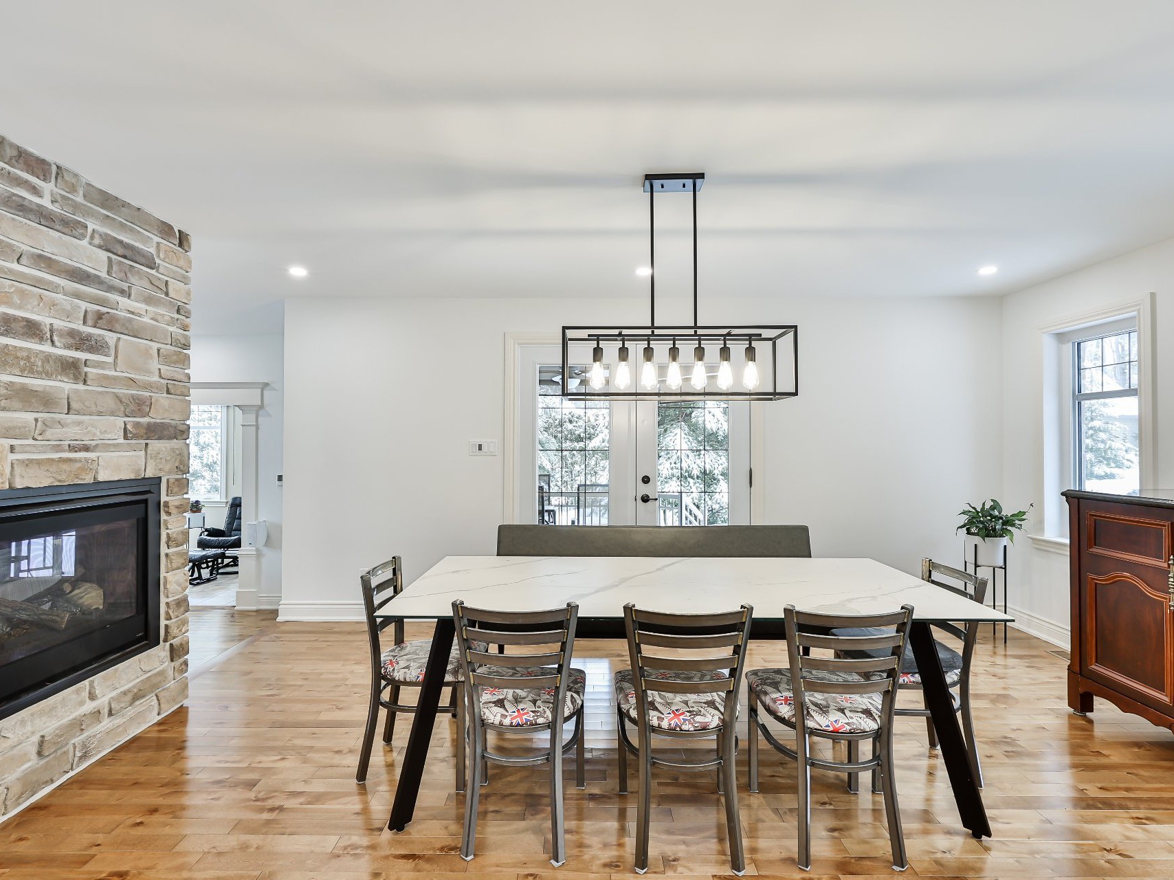 Dining room