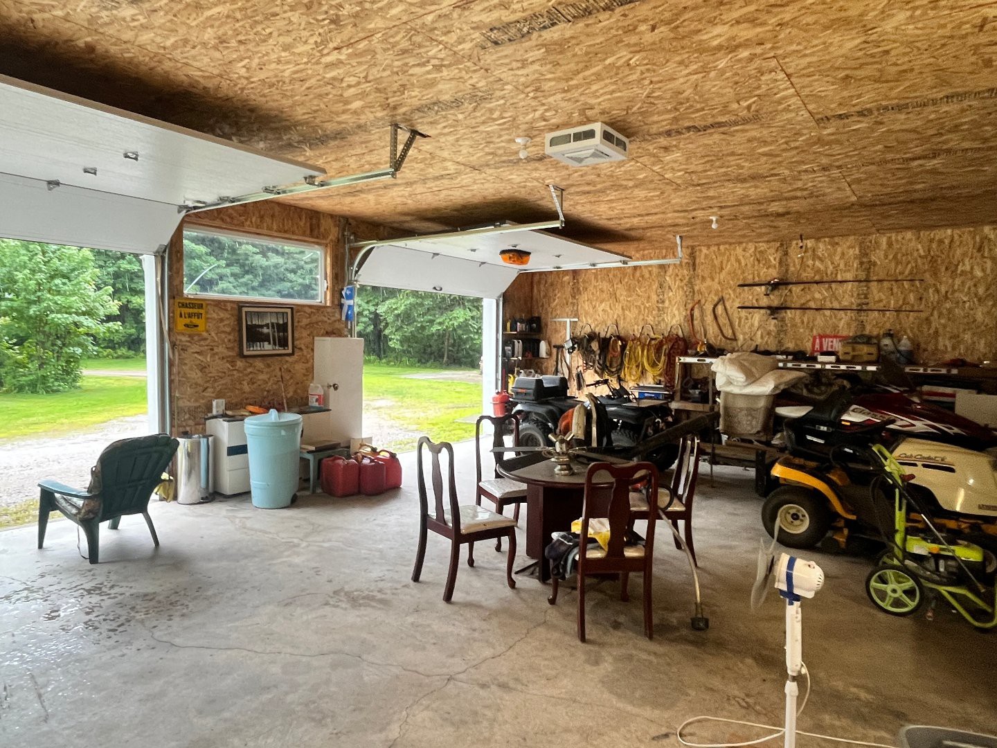 Garage