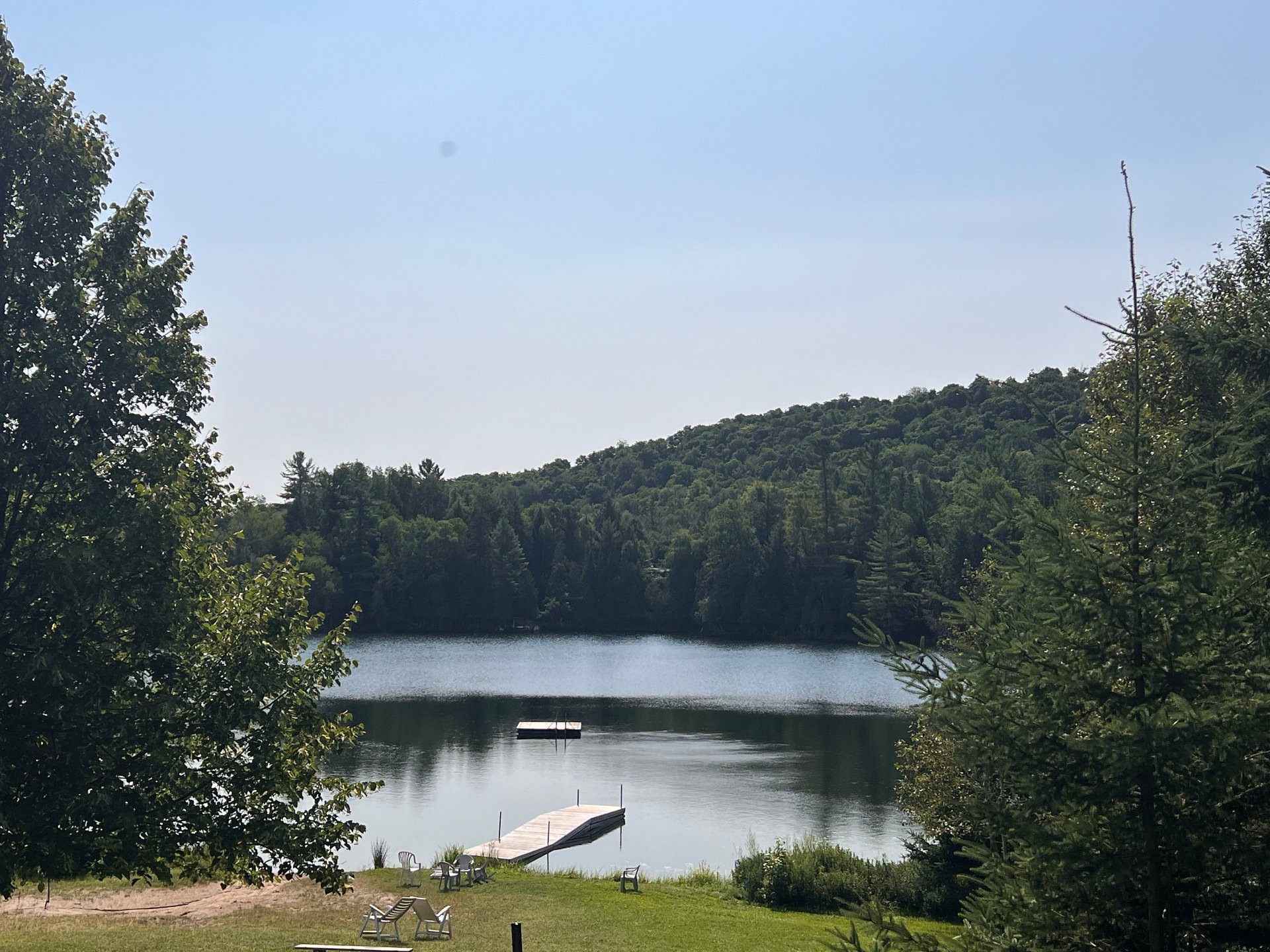 Accès au plan d'eau