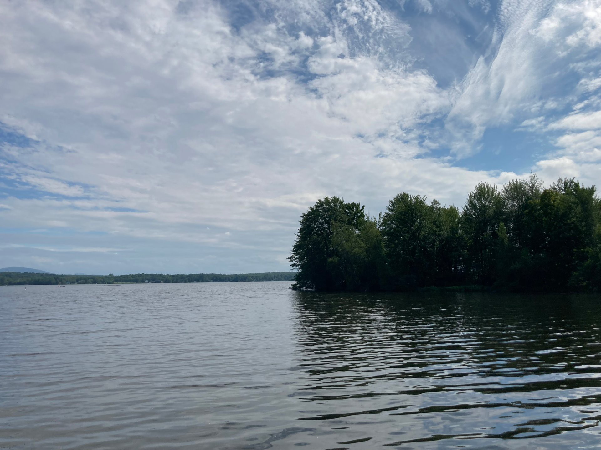 Vue sur l'eau