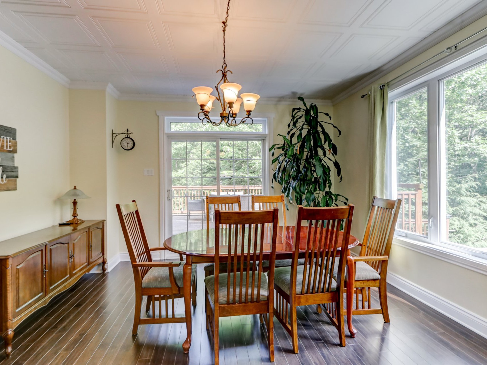 Dining room