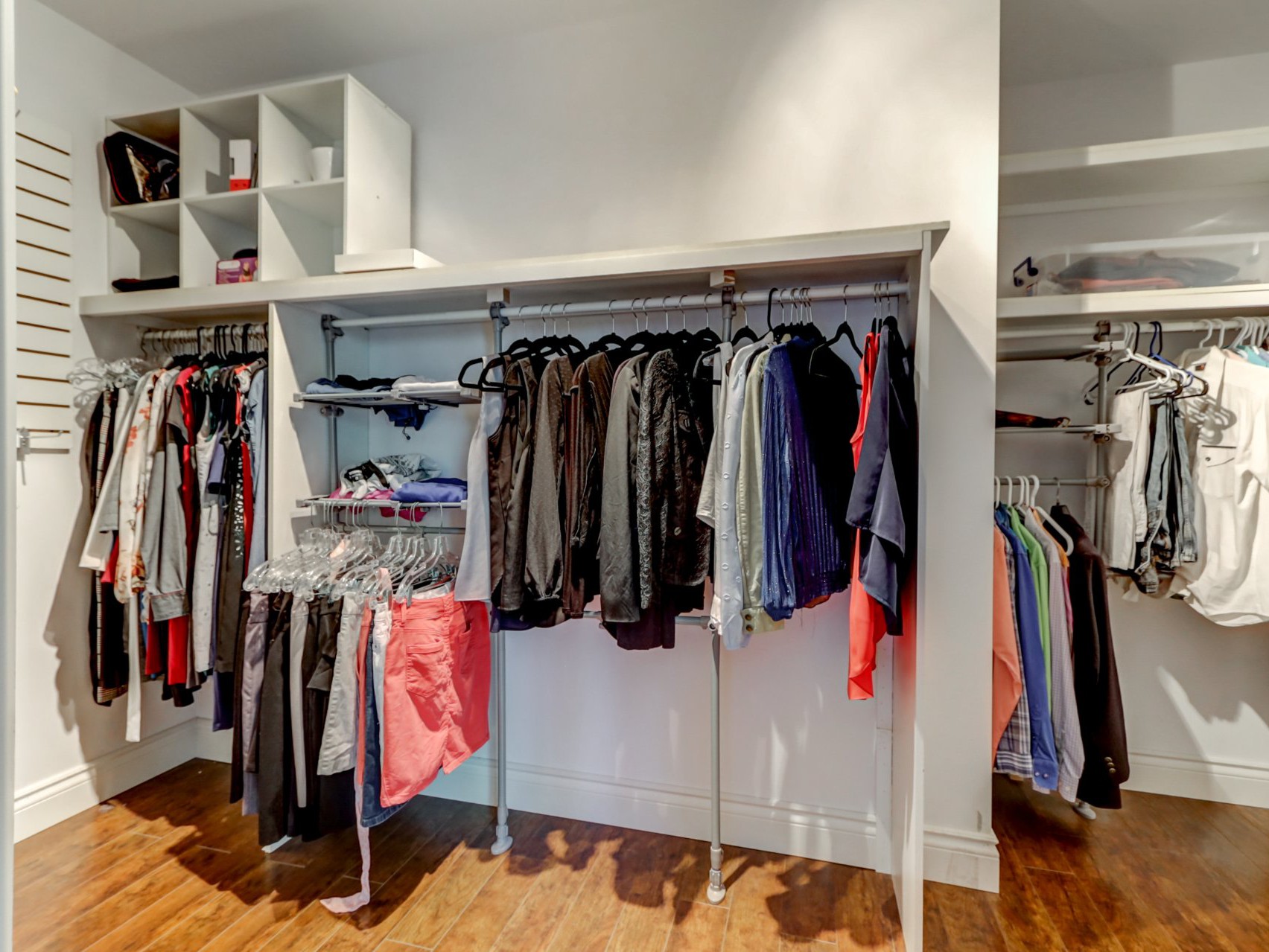 Walk-in closet