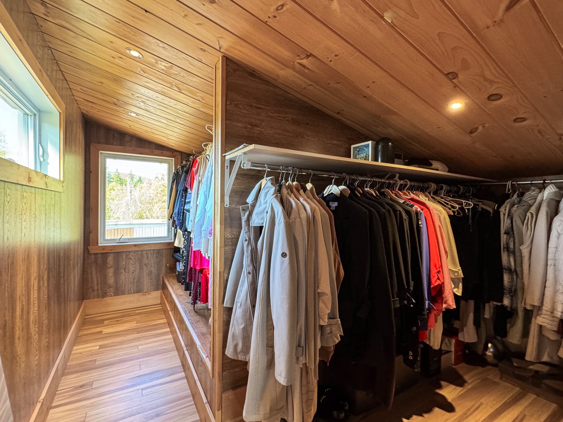 Walk-in closet