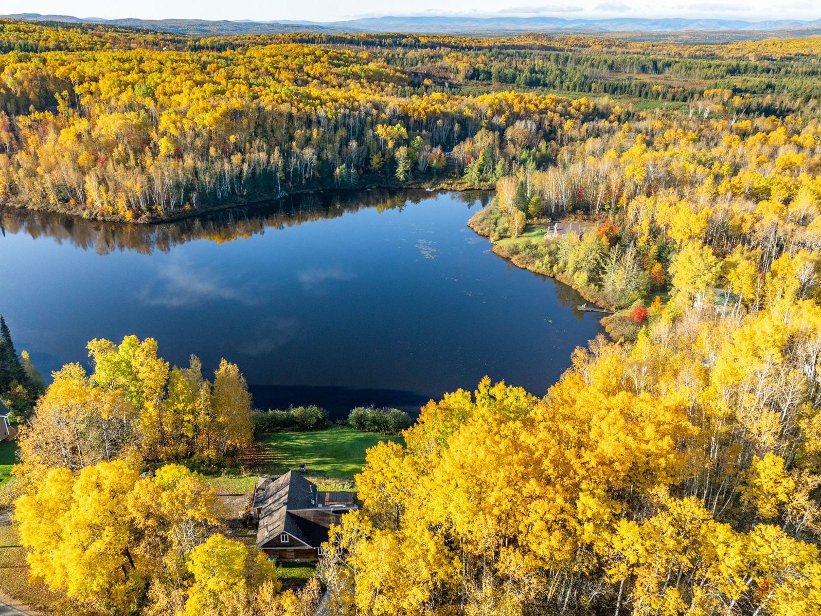 Accès au plan d'eau