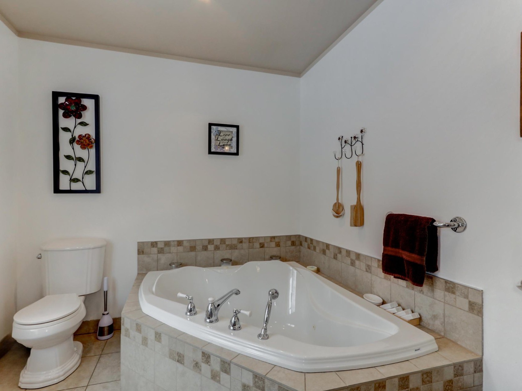 Salle de bains attenante à la CCP