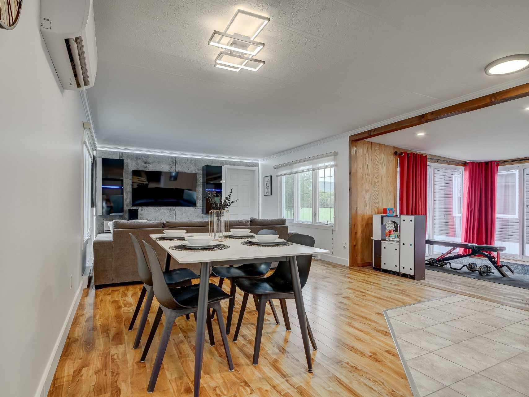 Dining room