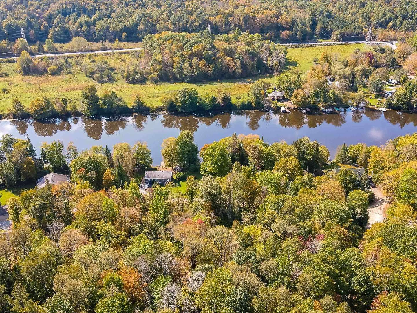 rivière la lièvre à quelques pas