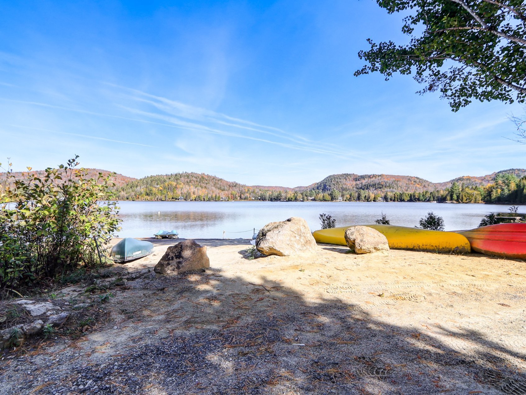 Accès au plan d'eau