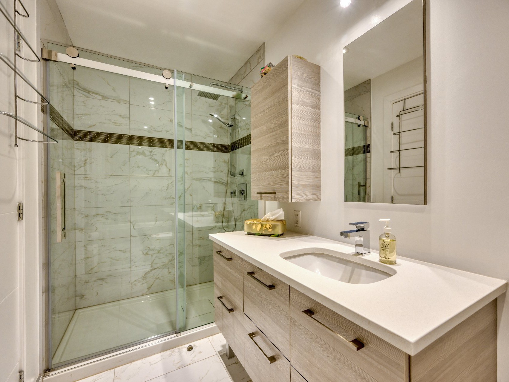 Salle de bains attenante à la CCP