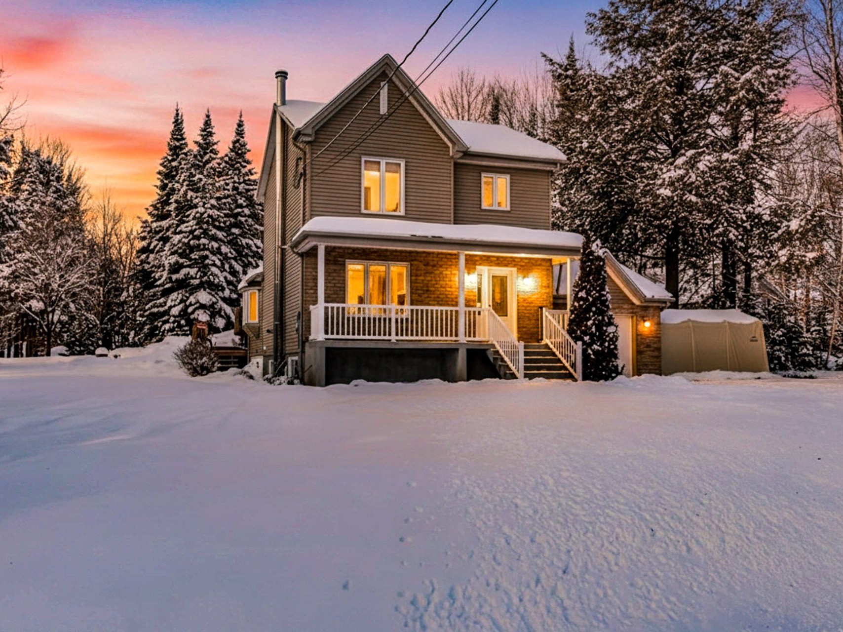 Maison à étages à vendre, Saint-Colomban