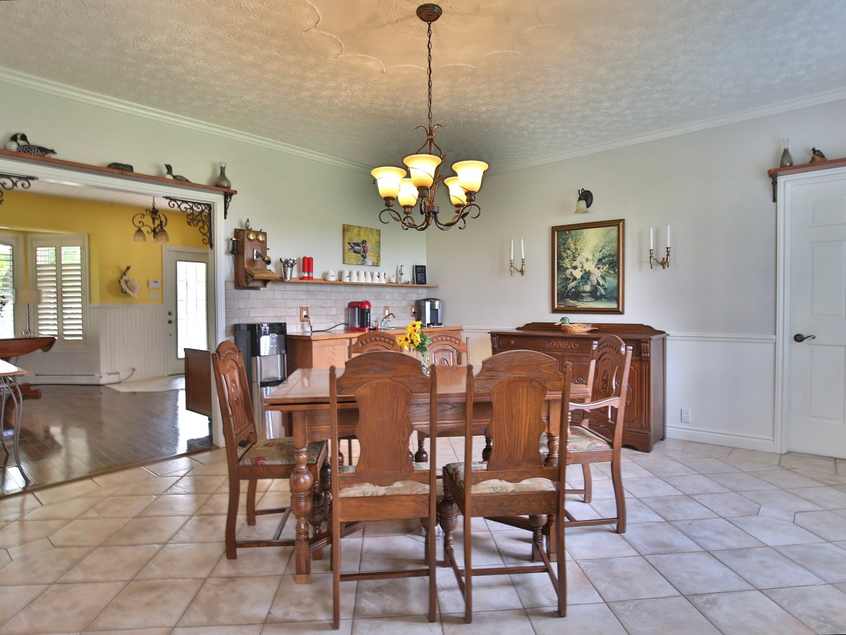 Dining room