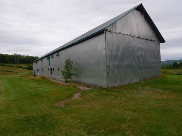 Barn