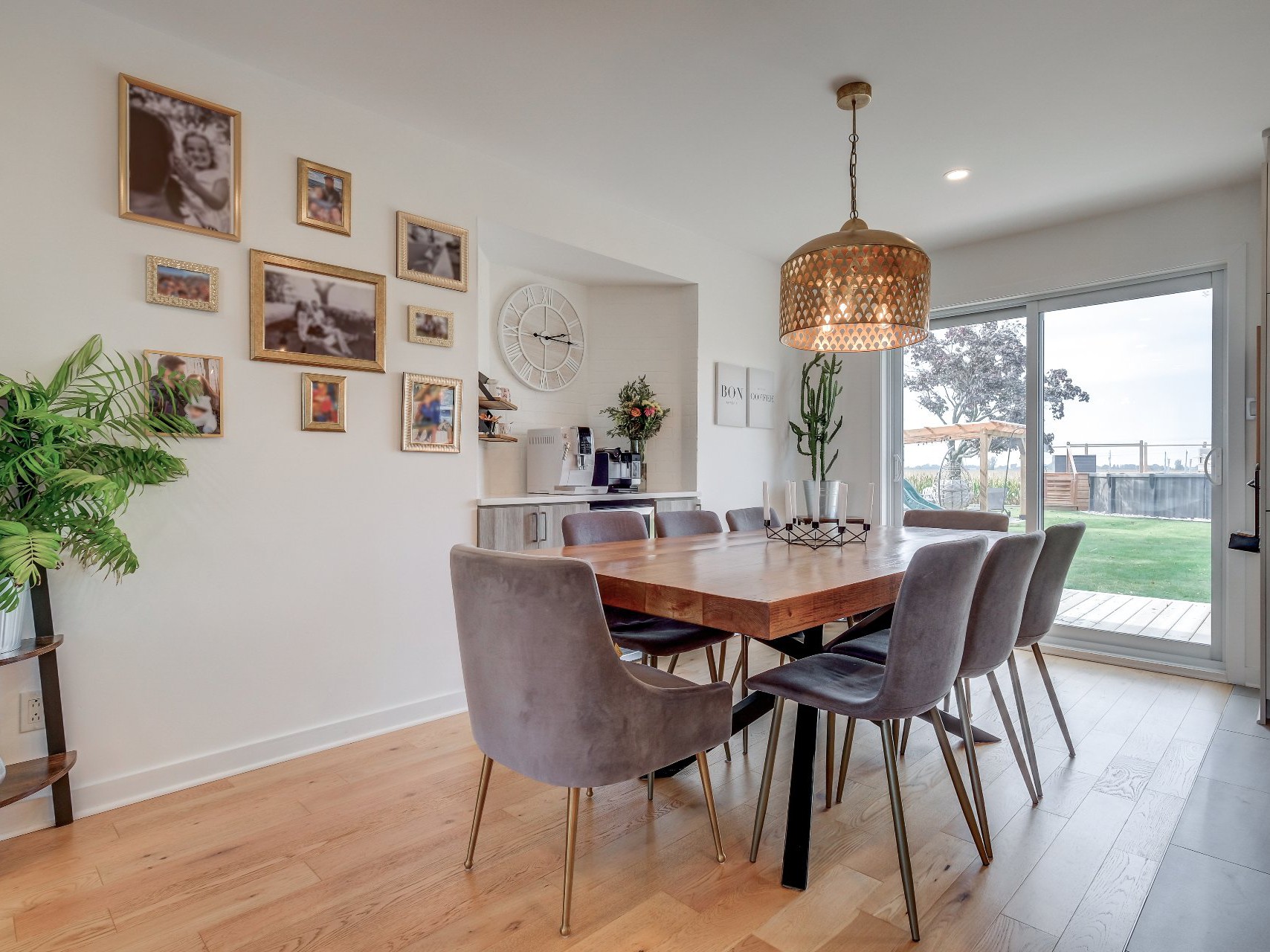 Dining room