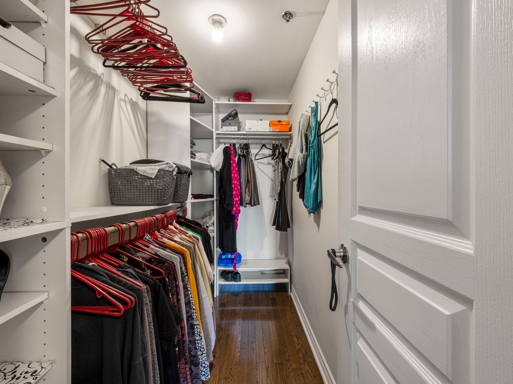 Walk-in closet