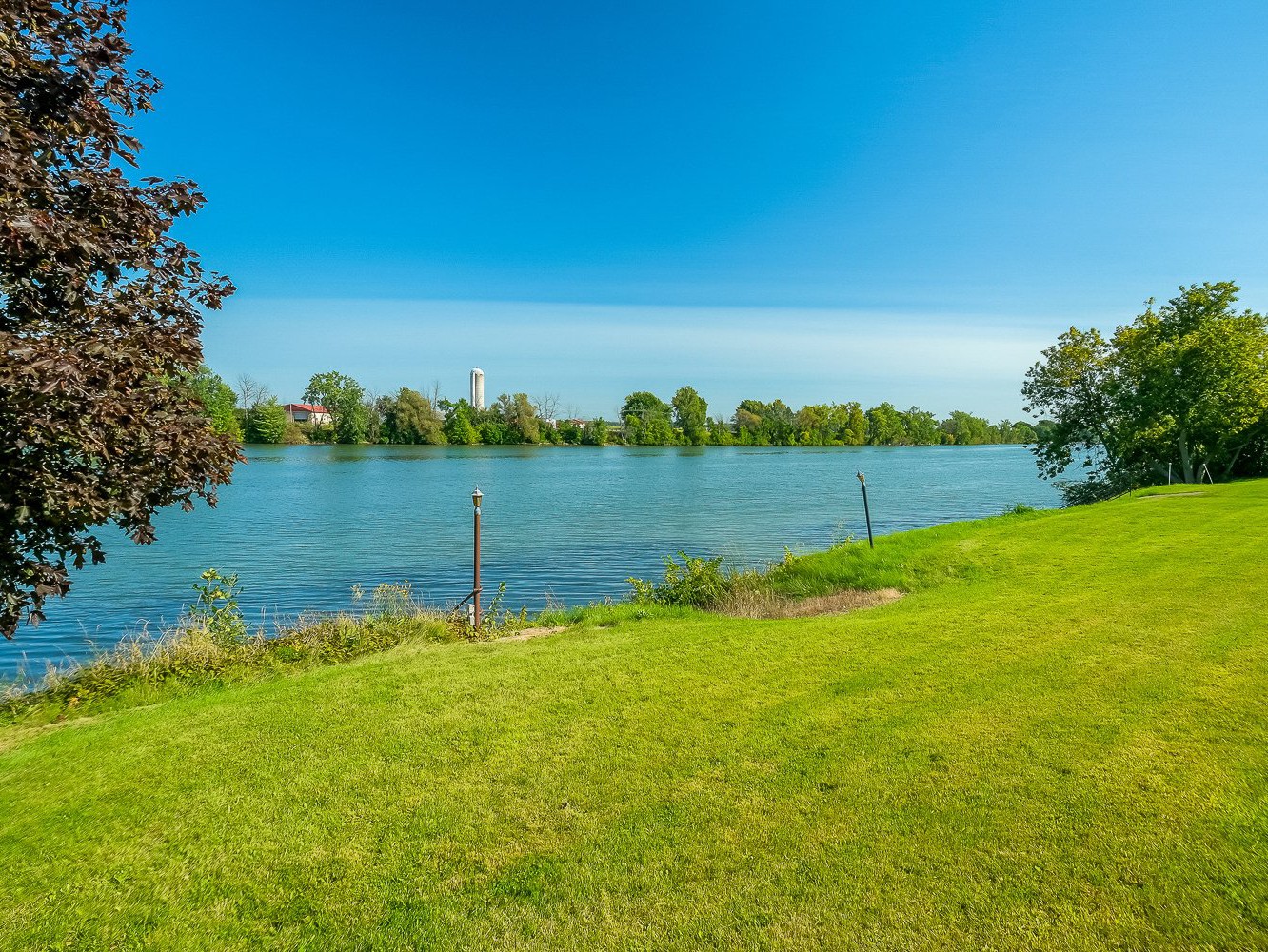 Vue sur l'eau