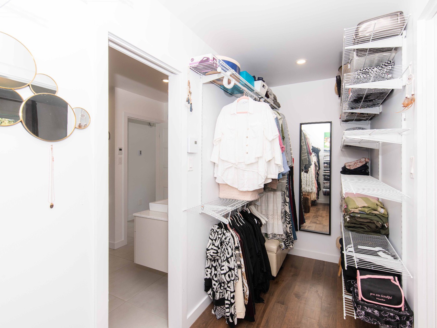 Walk-in closet