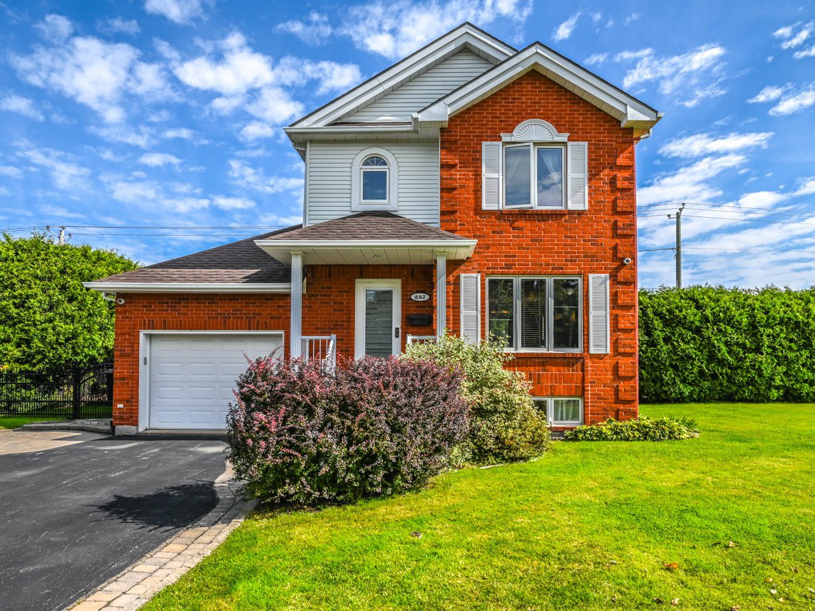 Magnifique cottage dans le secteur du Golf