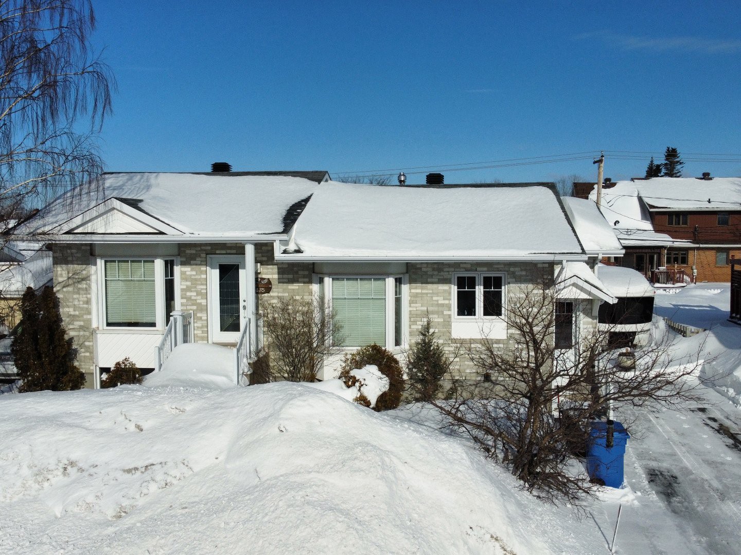Maison de plain-pied à vendre, Sept-Îles