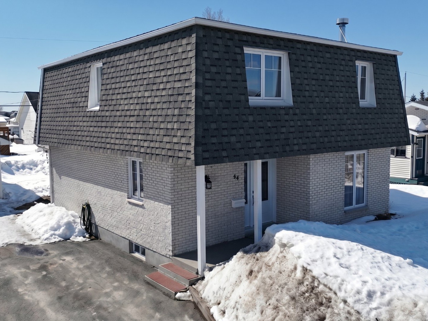 Maison à étages à vendre, Sept-Îles