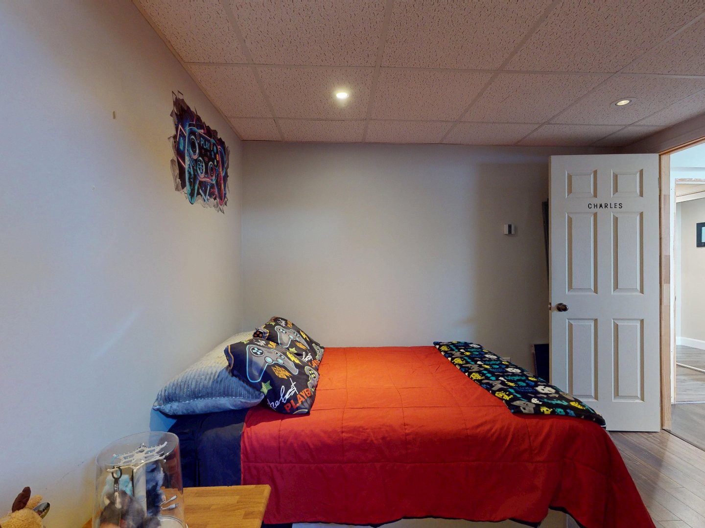 Bedroom