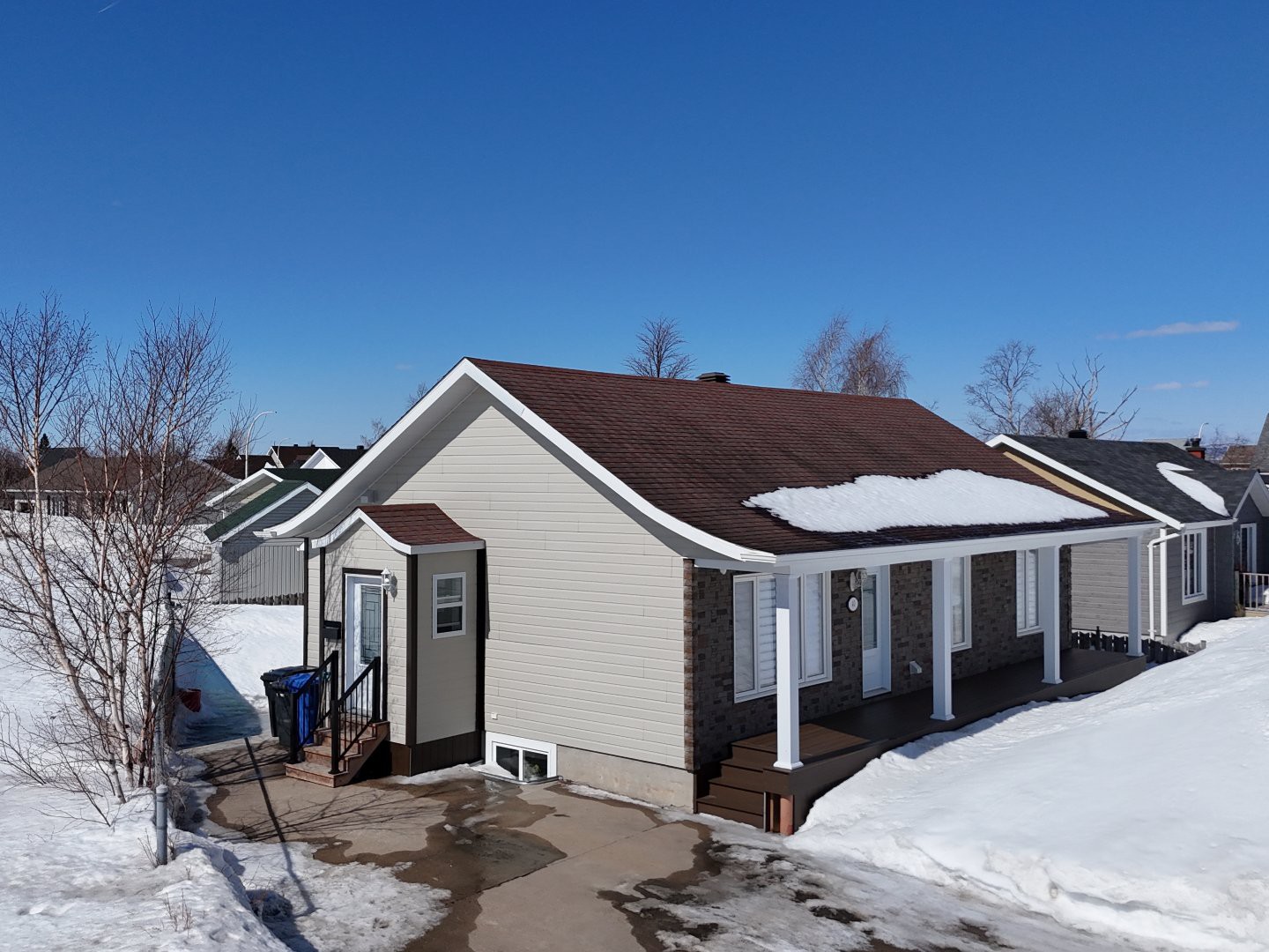 Maison de plain-pied à vendre, Sept-Îles