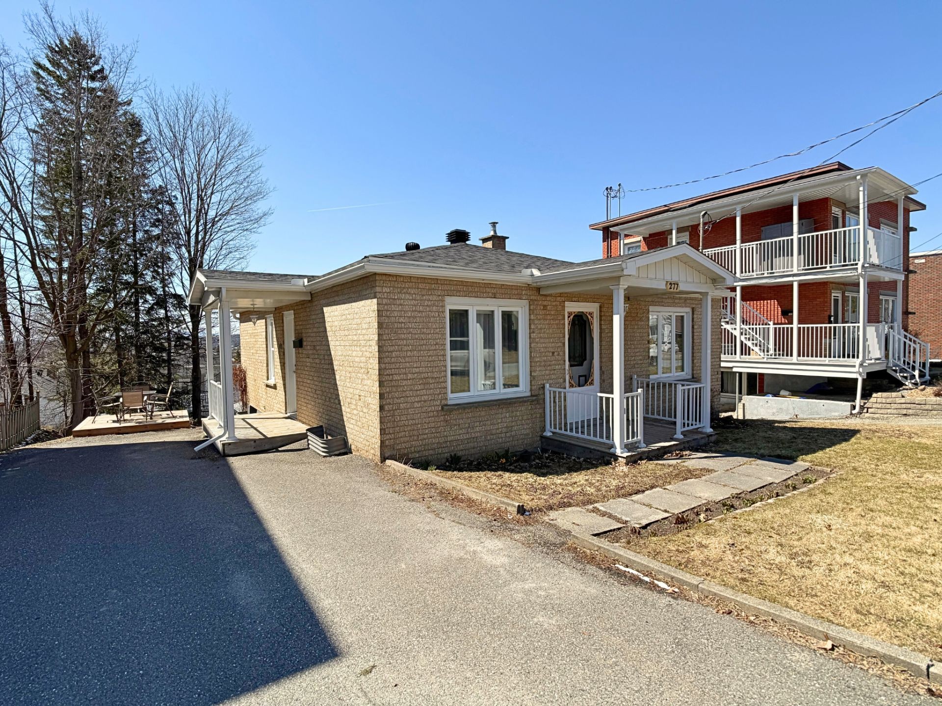 Maison de plain-pied à vendre, Sherbrooke