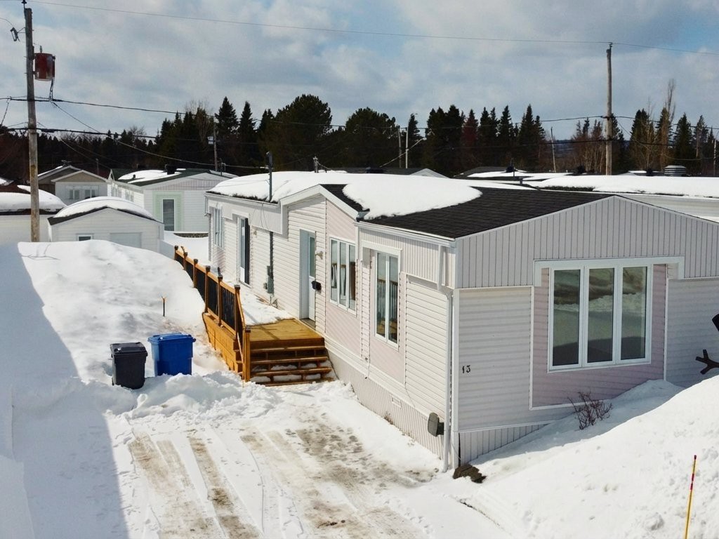 Maison mobile à vendre, Sept-Îles