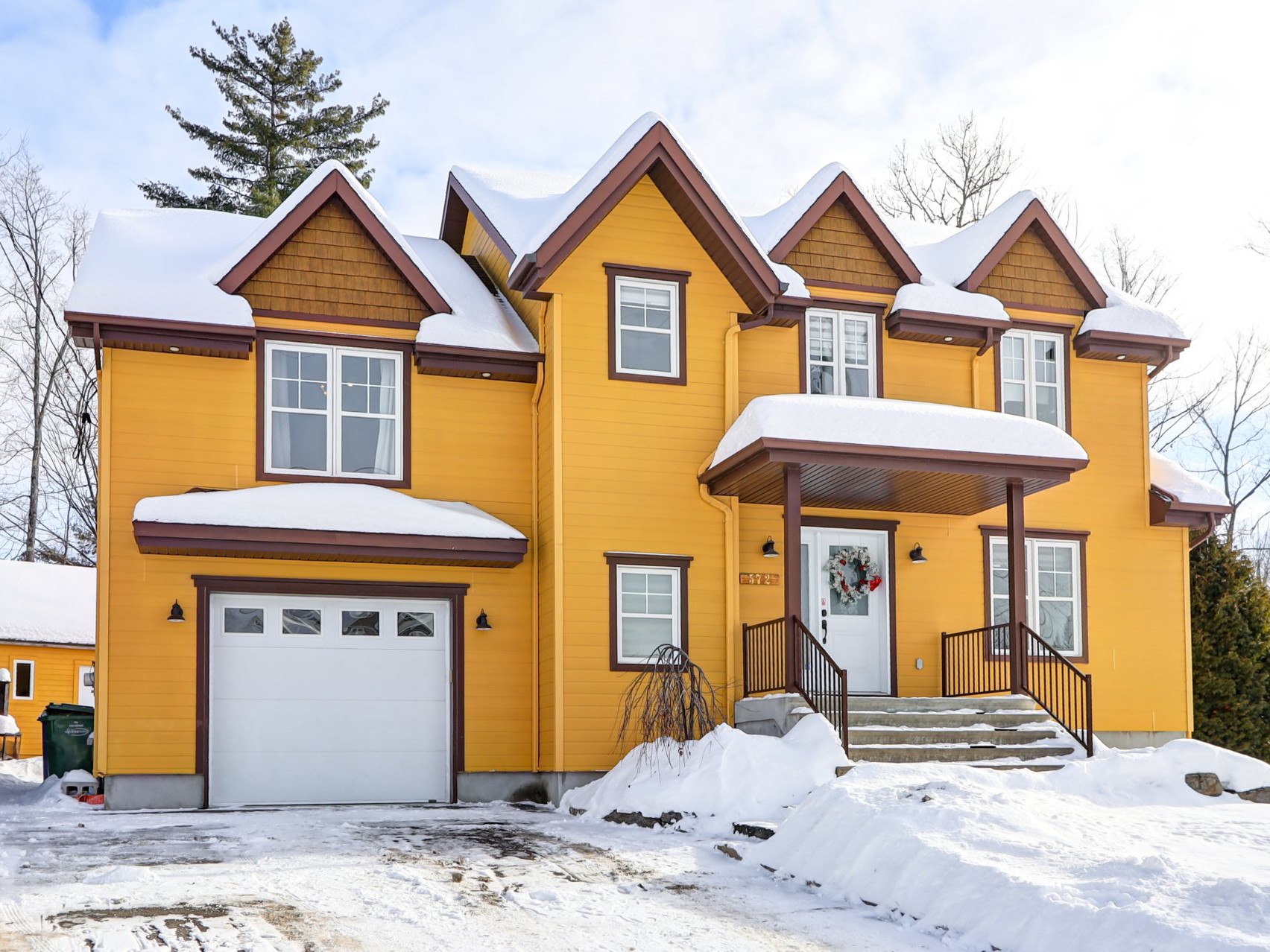 Maison à étages à vendre, Prévost