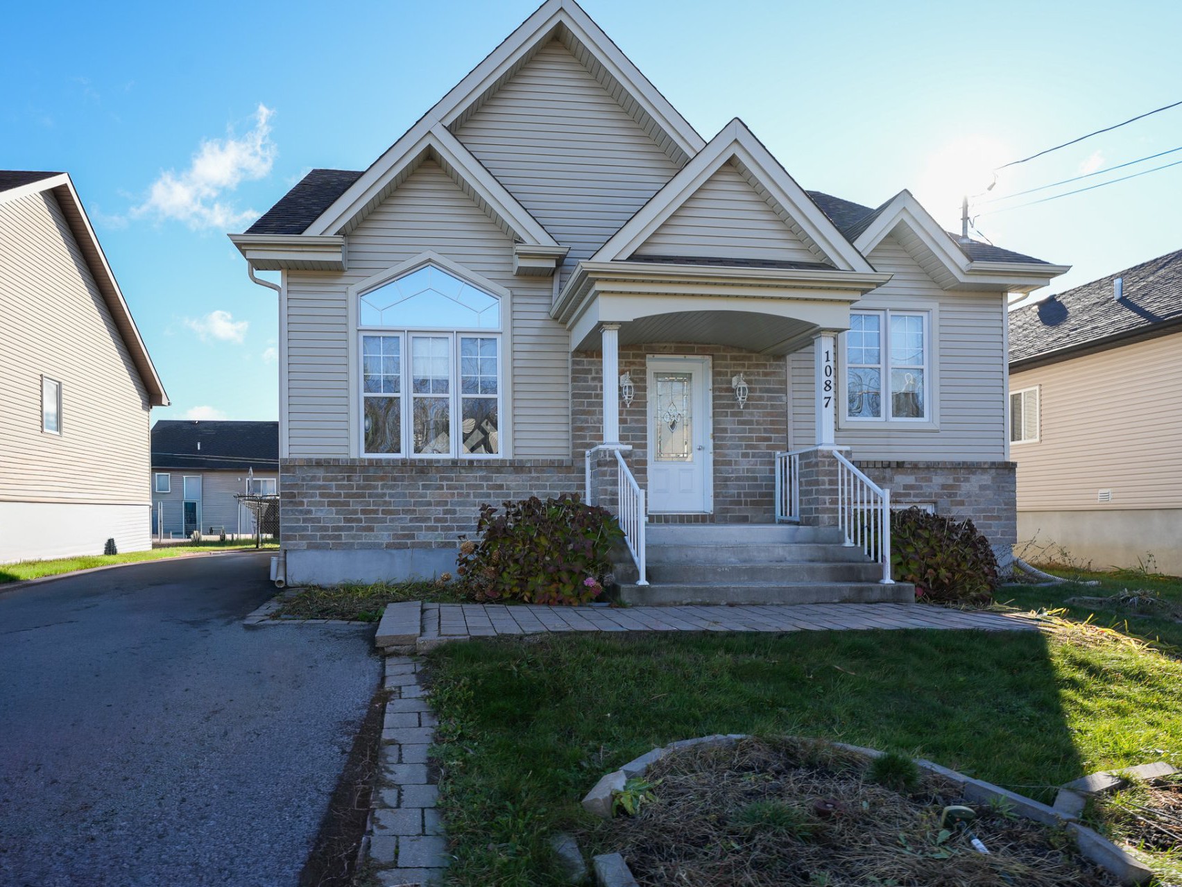 Maison de plain-pied à vendre, Saint-Lin/Laurentides