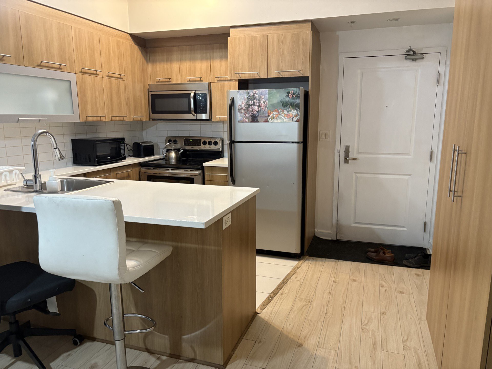 1248 Av. de l'Hôtel-de-Ville — photo 1
