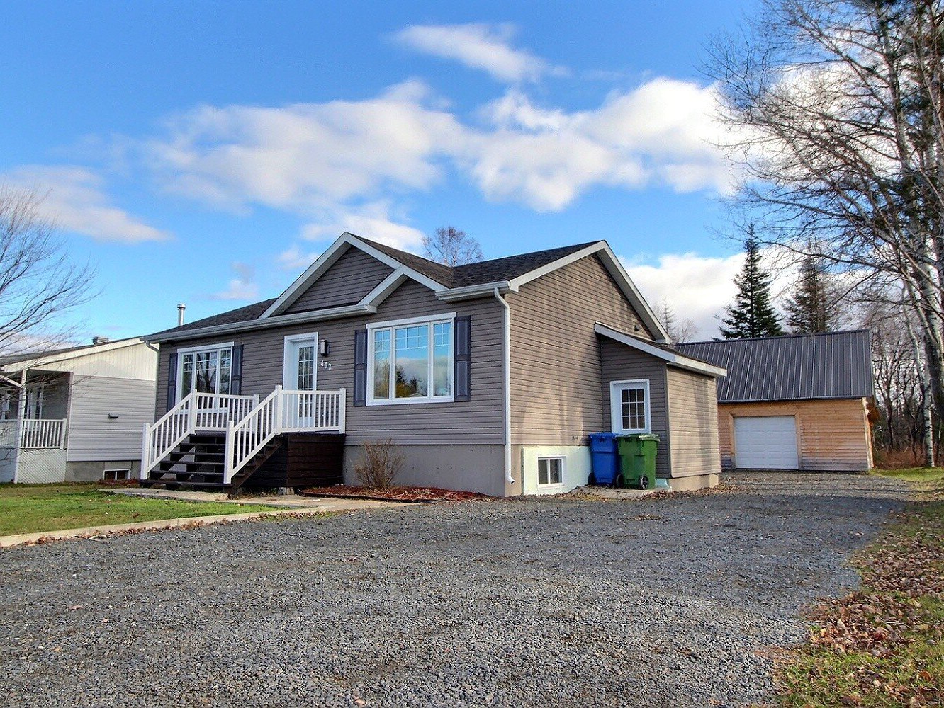 Maison de plain-pied à vendre, Sept-Îles