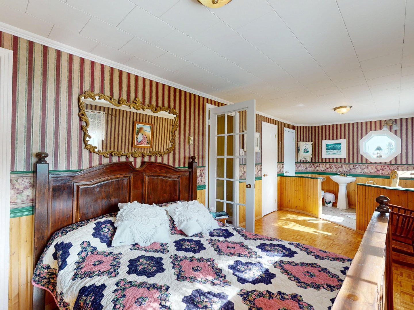 Chambre à coucher principale